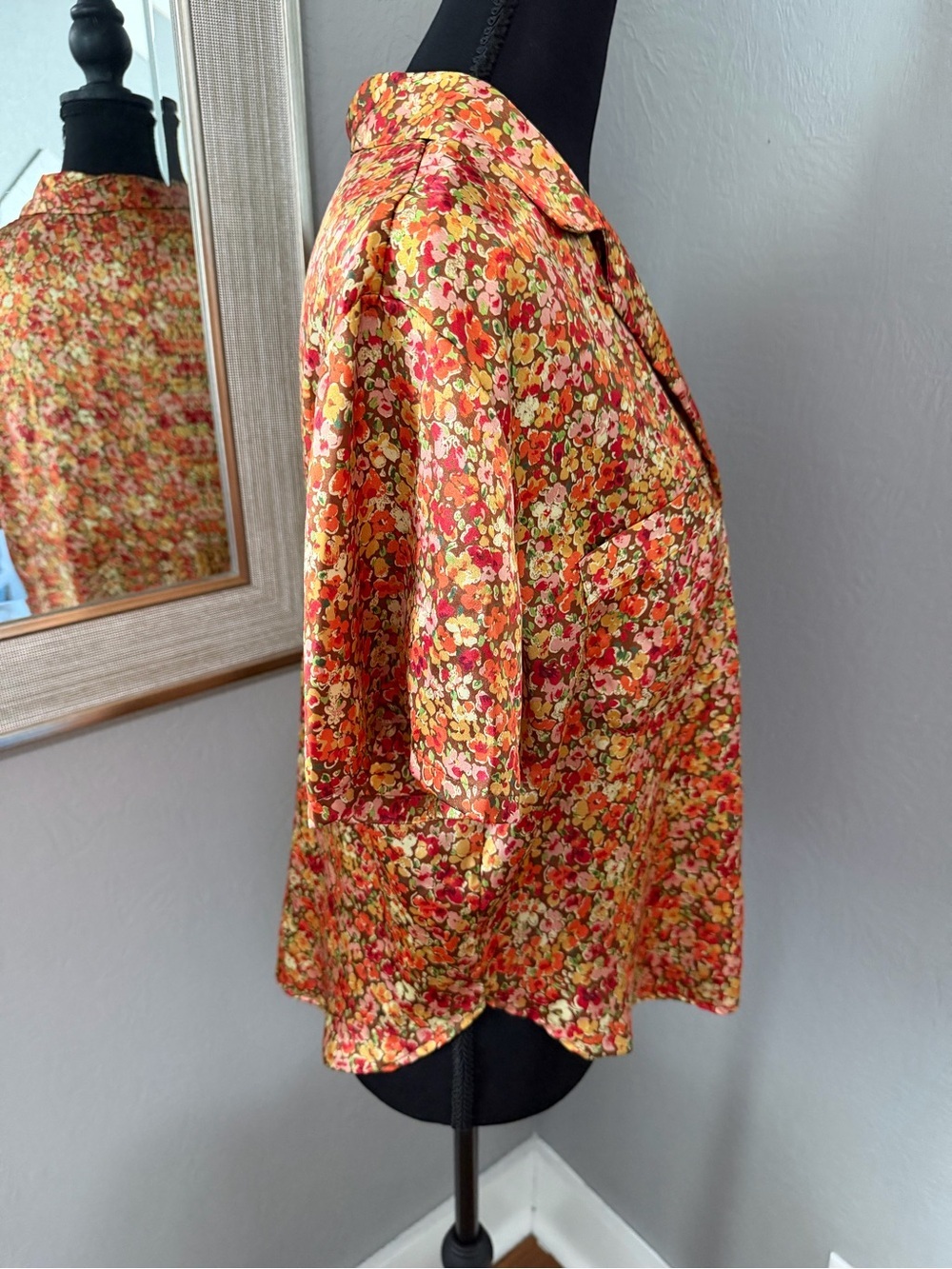 VTG Victoria’s Secret Floral Whimsical Fairy Satin Cottage-core Pajama Top Small - Picture 6 of 8